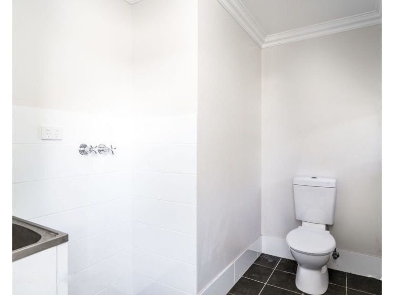 238 Long St, South Toowoomba QLD 4350