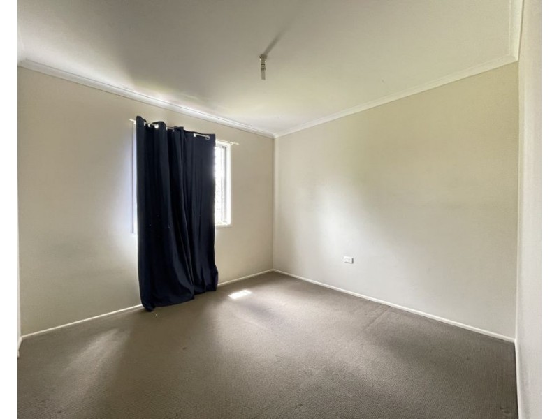 19 Wellington Street, Brassall QLD 4305