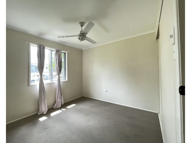 19 Wellington Street, Brassall QLD 4305