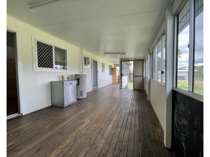 19 Wellington Street, Brassall QLD 4305