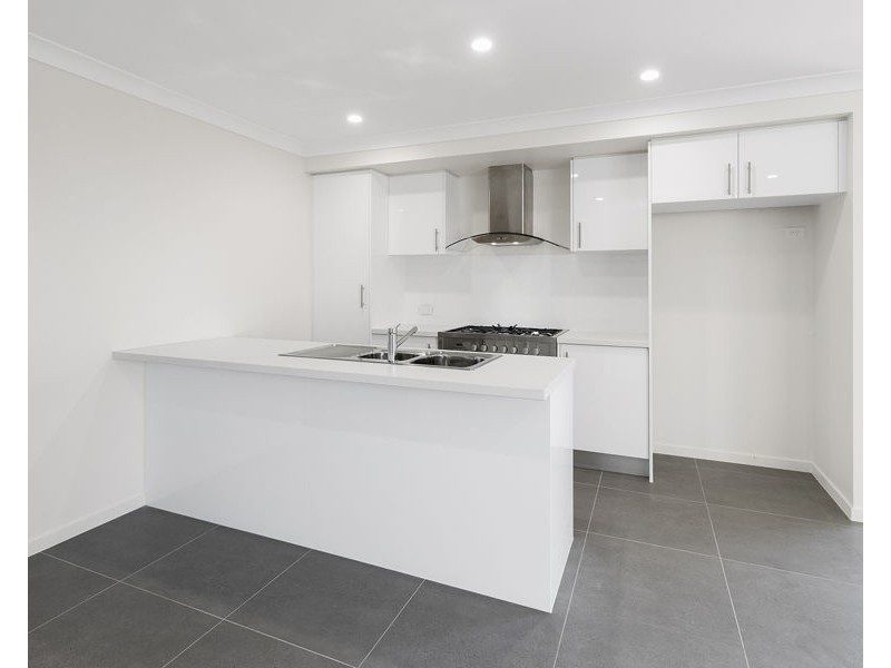 12 Carnelian Street, Collingwood Park QLD 4301