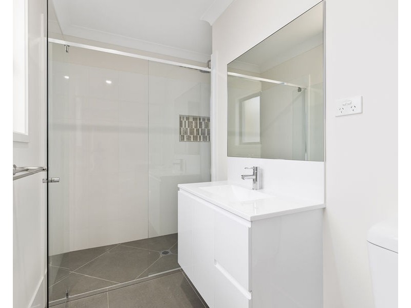 12 Carnelian Street, Collingwood Park QLD 4301