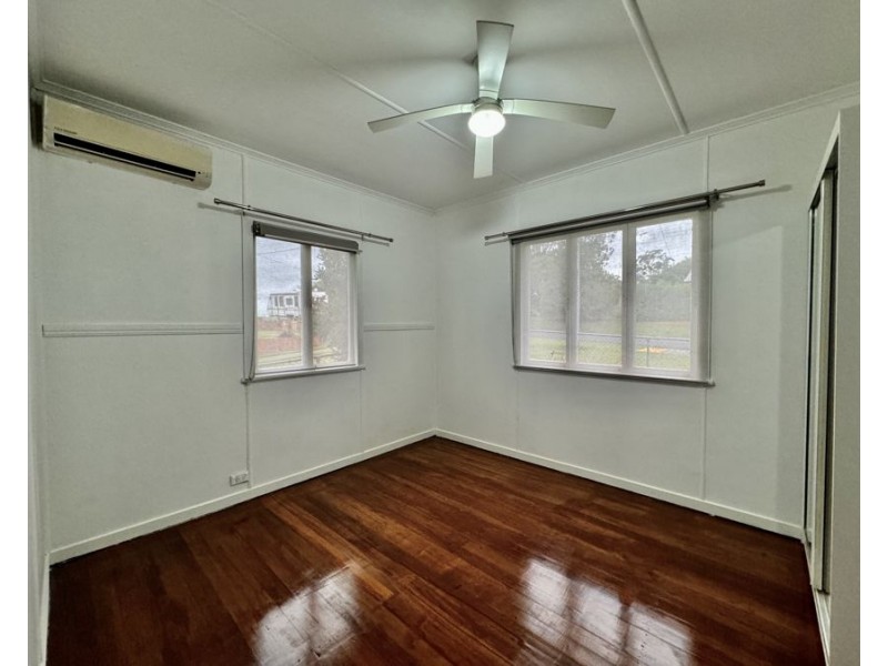 30 Allen St, North Ipswich QLD 4305