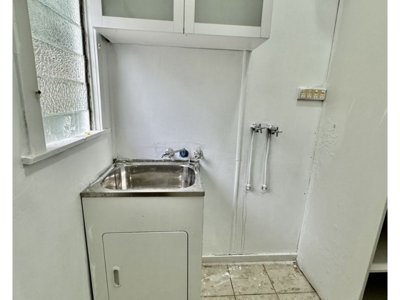 30 Allen St, North Ipswich QLD 4305