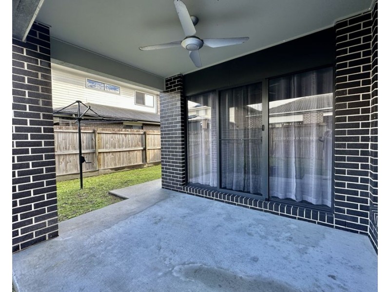 7 Rufous Circuit, Pallara QLD 4110