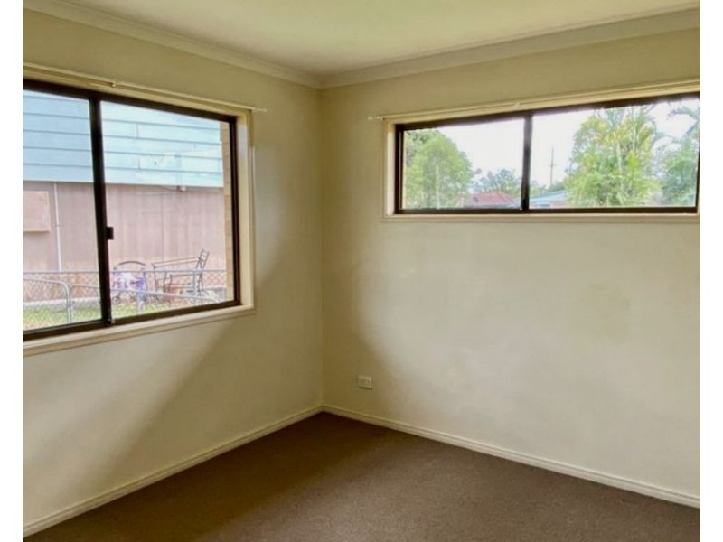 1/12 Hazelnut Dr, Caboolture South QLD 4510