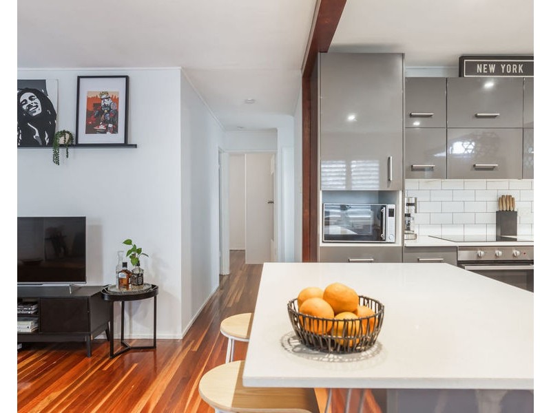 16 Reif Street, Flinders View QLD 4305