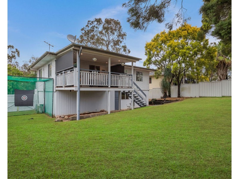 16 Reif Street, Flinders View QLD 4305