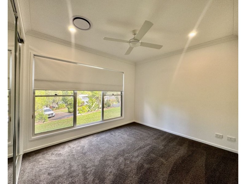27/99 Brookwater Dr, Brookwater QLD 4300