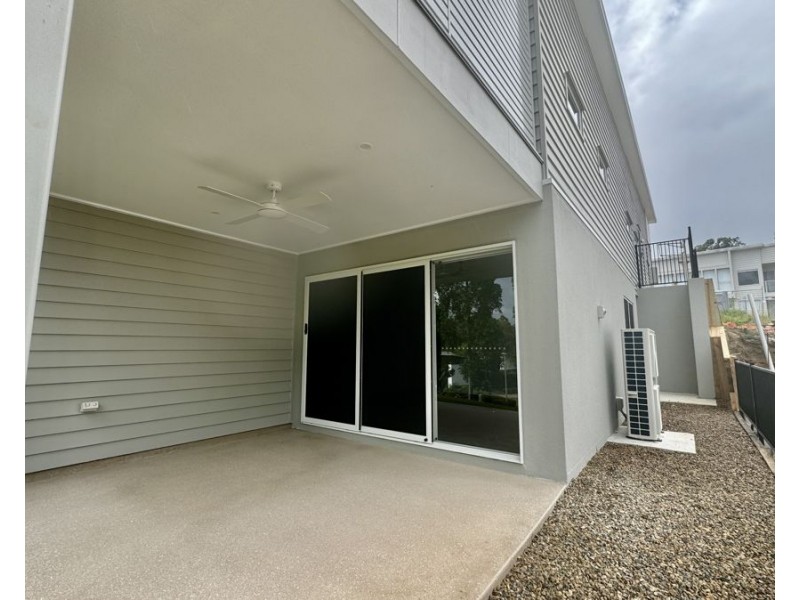 27/99 Brookwater Dr, Brookwater QLD 4300