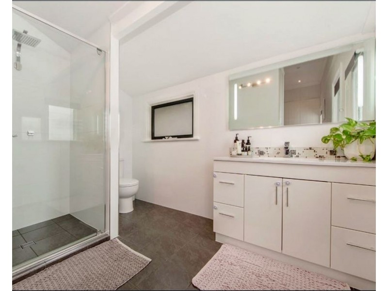 1 Wyndham Street, North Ipswich QLD 4305