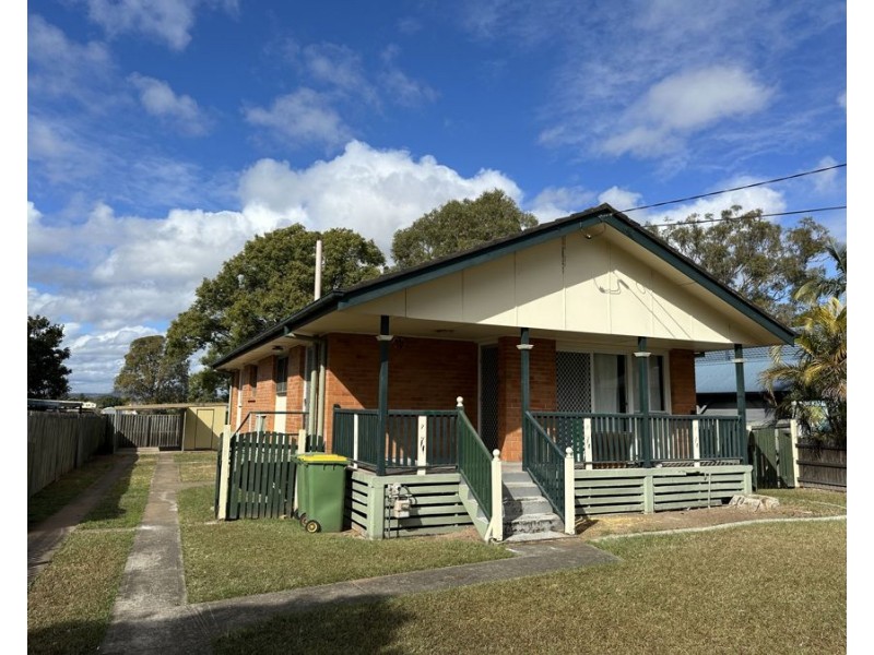 31 Crosshill Street, Leichhardt QLD 4305