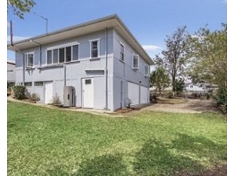 4 Lennon Lane, North Ipswich QLD 4305