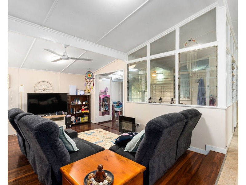 6 Marcel Street, East Ipswich QLD 4305