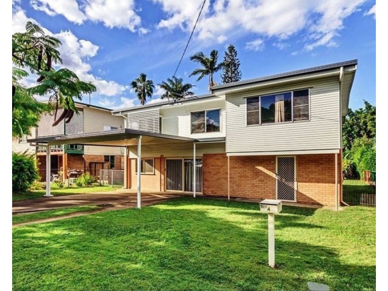 4 Hedge St, Strathpine QLD 4500