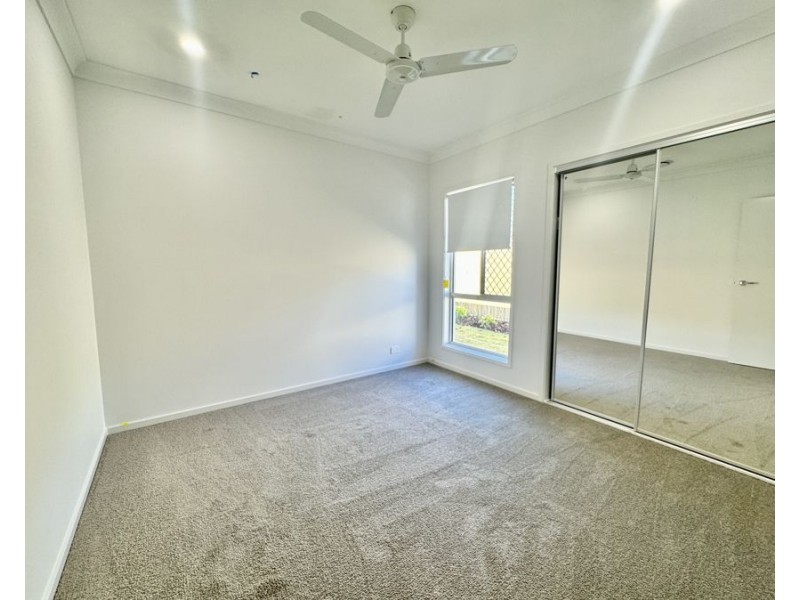 14 Glenmore St, Morayfield QLD 4506