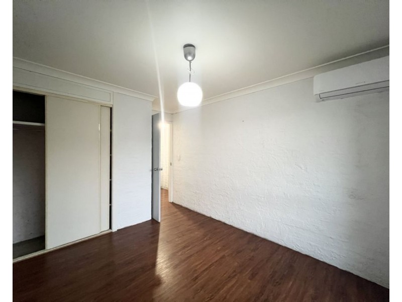 14 Leahy St, Brassall QLD 4305