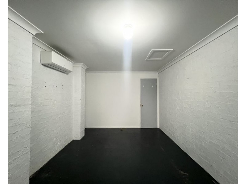 14 Leahy St, Brassall QLD 4305