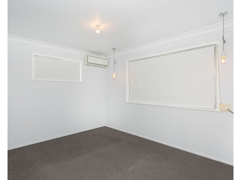 131 Cascade St, Raceview QLD 4305