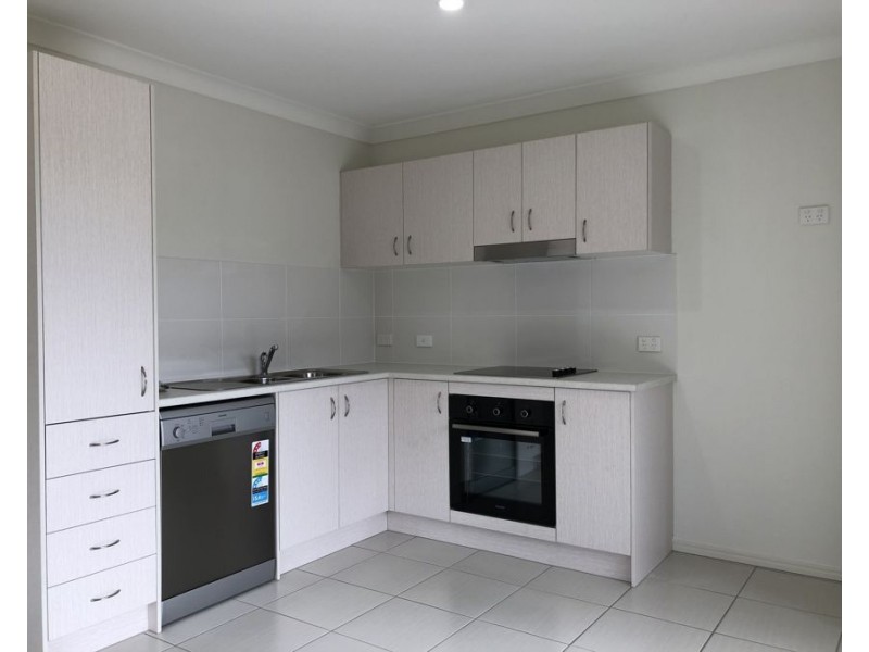 2/29 Andrew Street, Bundamba QLD 4304