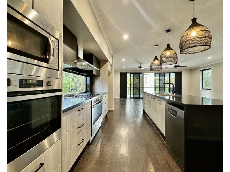 24 Bulwer St, Zillmere QLD 4034