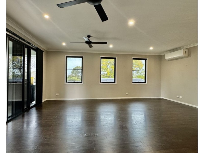 24 Bulwer St, Zillmere QLD 4034