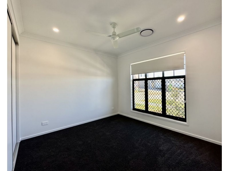 10 Coorong St, Yarrabilba QLD 4207