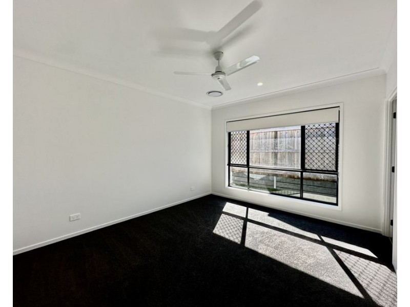 10 Coorong St, Yarrabilba QLD 4207