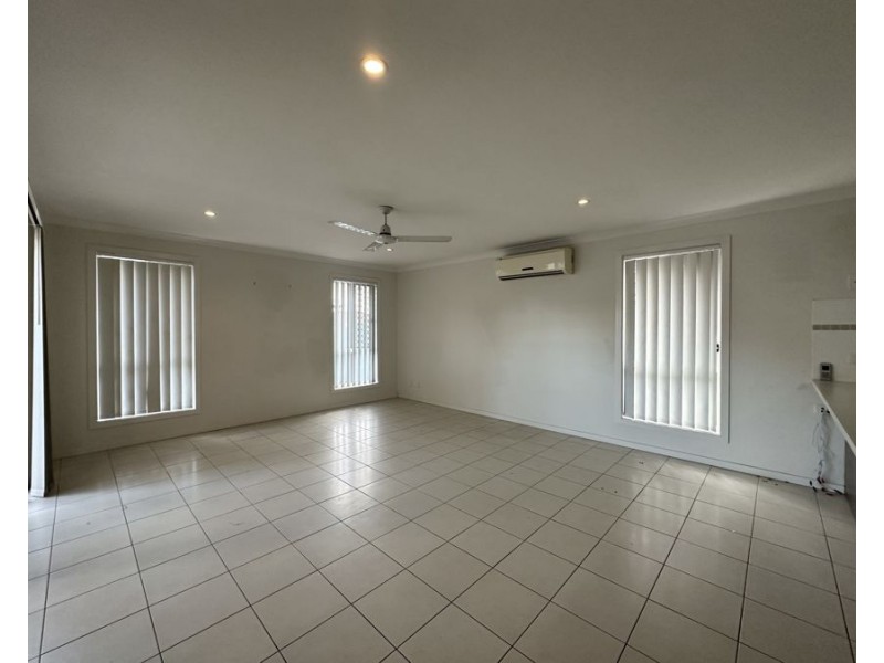 15 Mitchell St, Redbank Plains QLD 4301