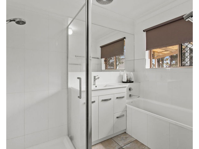 14 Leahy Street, Brassall QLD 4305