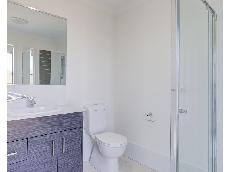 1/28 Herbst Dr, Bahrs Scrub QLD 4207