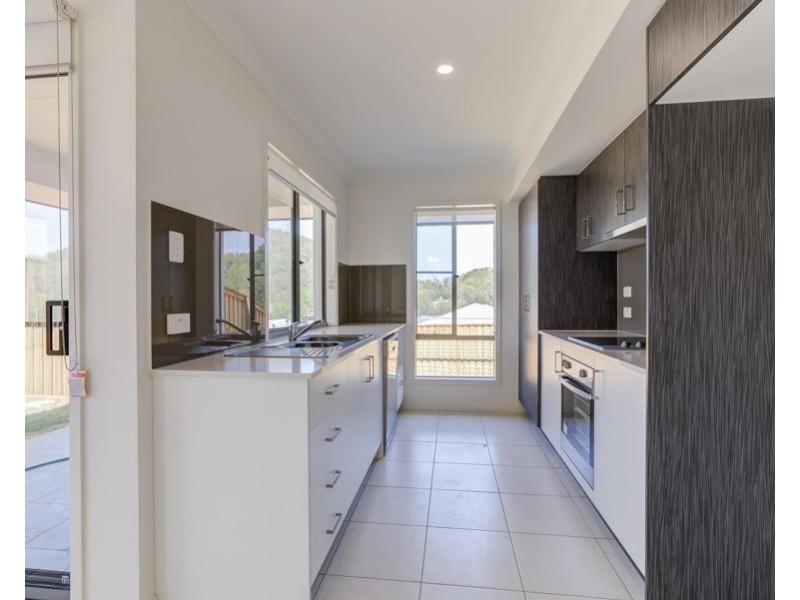 1/28 Herbst Dr, Bahrs Scrub QLD 4207