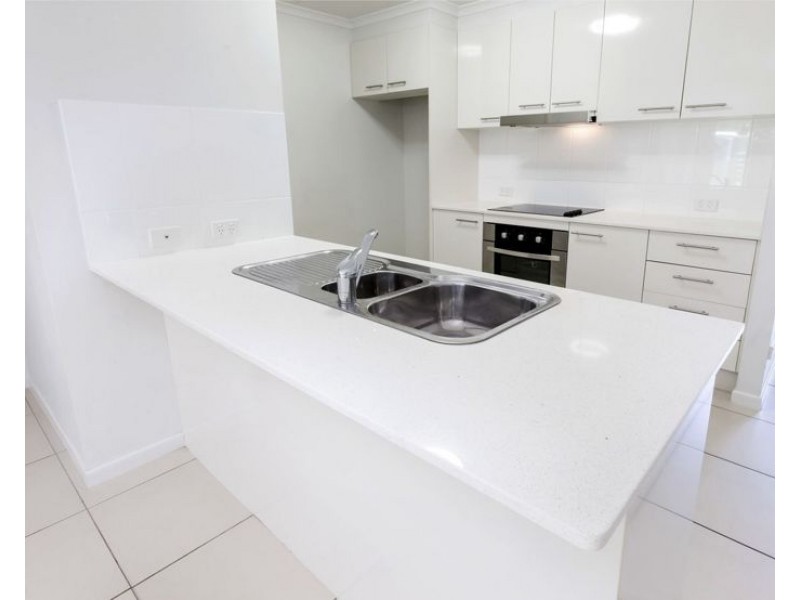 13/30 Oakey Flat Road, Morayfield QLD 4506