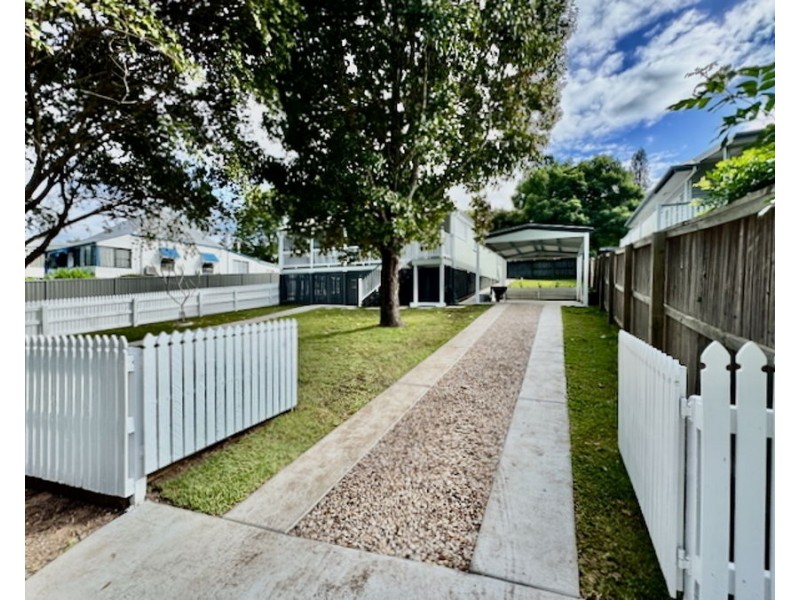 2 Willey Street, Ipswich QLD 4305