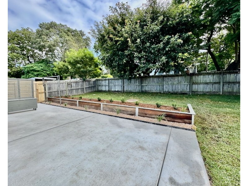 2 Willey Street, Ipswich QLD 4305