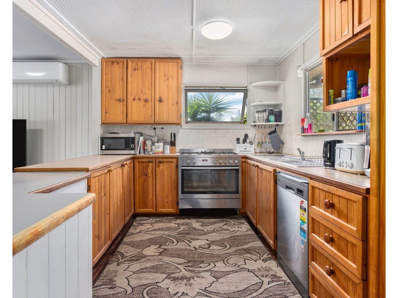 14 Ipswich Street, Riverview QLD 4303