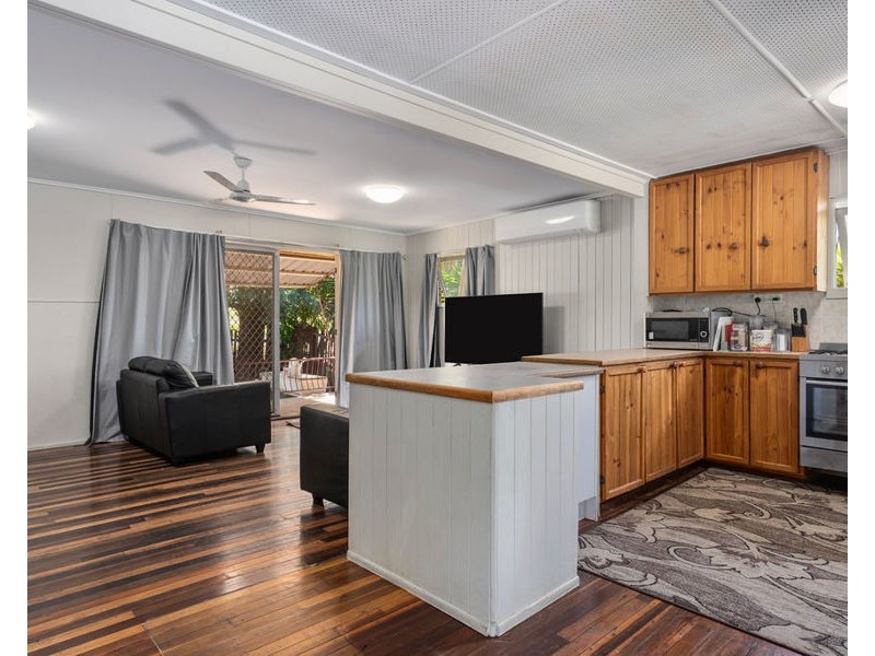 14 Ipswich Street, Riverview QLD 4303