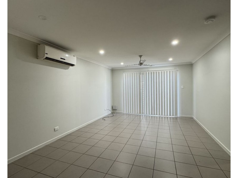 3/66 Glorious Promenade, Redbank Plains QLD 4301