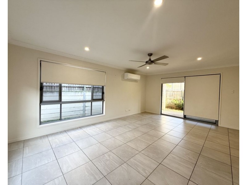 6 Georgina Place, Brassall QLD 4305