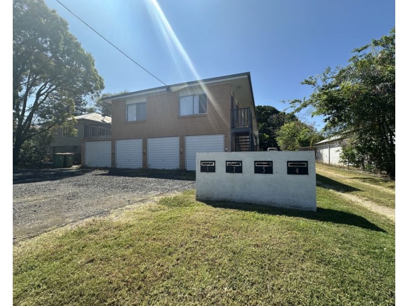 2/7 Tower St, Eastern Heights QLD 4305