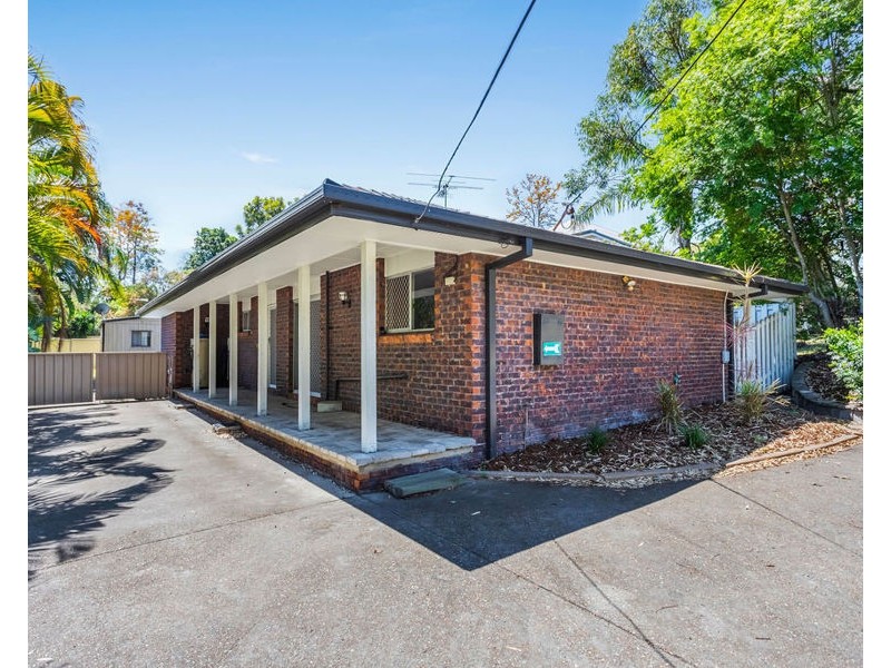 22a Charlotte Street, Blackstone QLD 4304