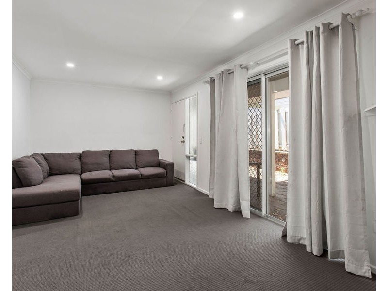 22a Charlotte Street, Blackstone QLD 4304