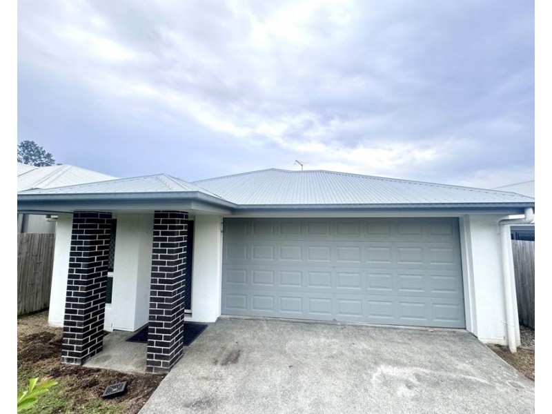 28 Booth Street, Redbank QLD 4301