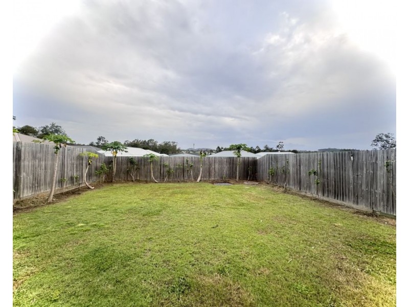 28 Booth Street, Redbank QLD 4301