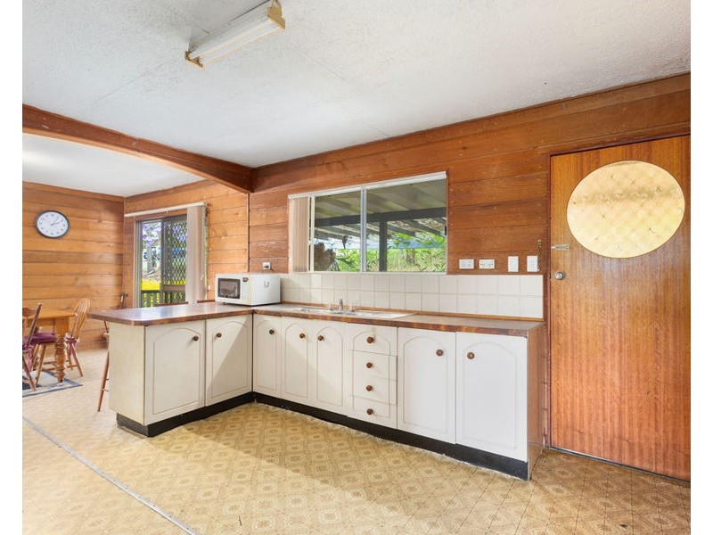 4 Park View Road, Minden QLD 4311