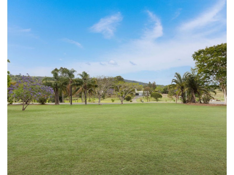 4 Park View Road, Minden QLD 4311