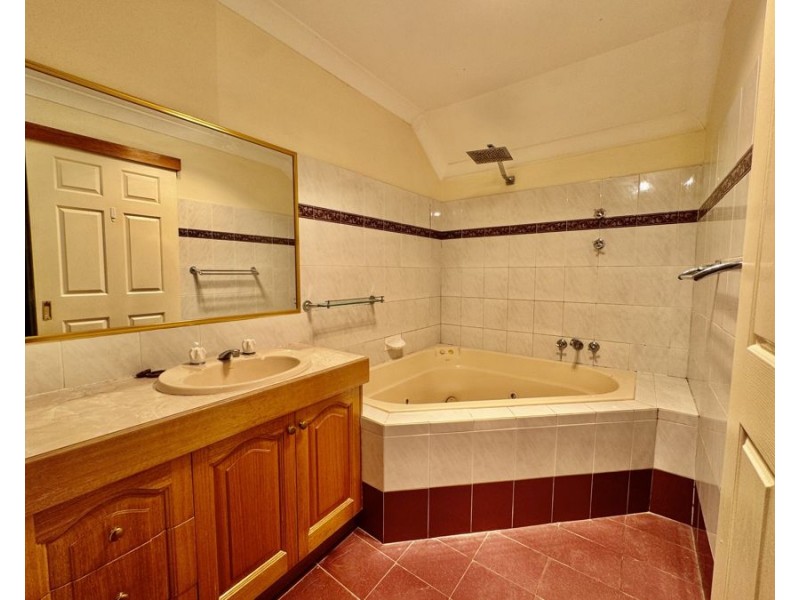 36-38 Josephfina Ct, Logan Reserve QLD 4133