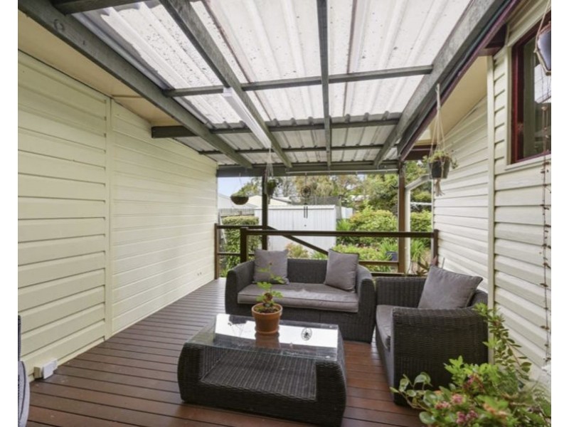 2 Monash Street, Newtown QLD 4350