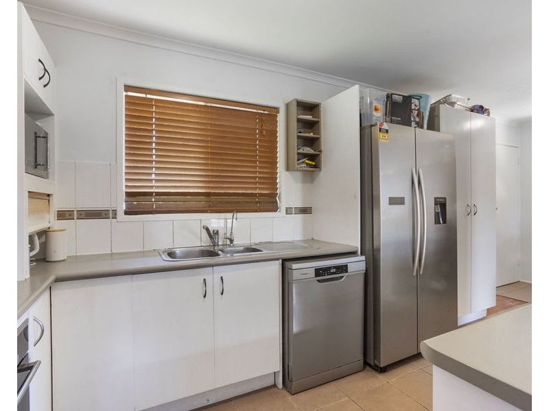 5 Heysen Court, Collingwood Park QLD 4301