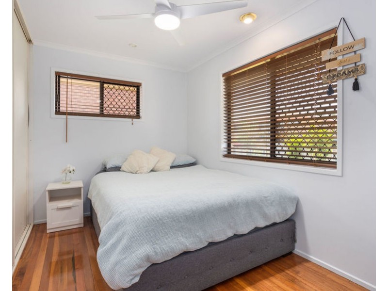 5 Heysen Court, Collingwood Park QLD 4301